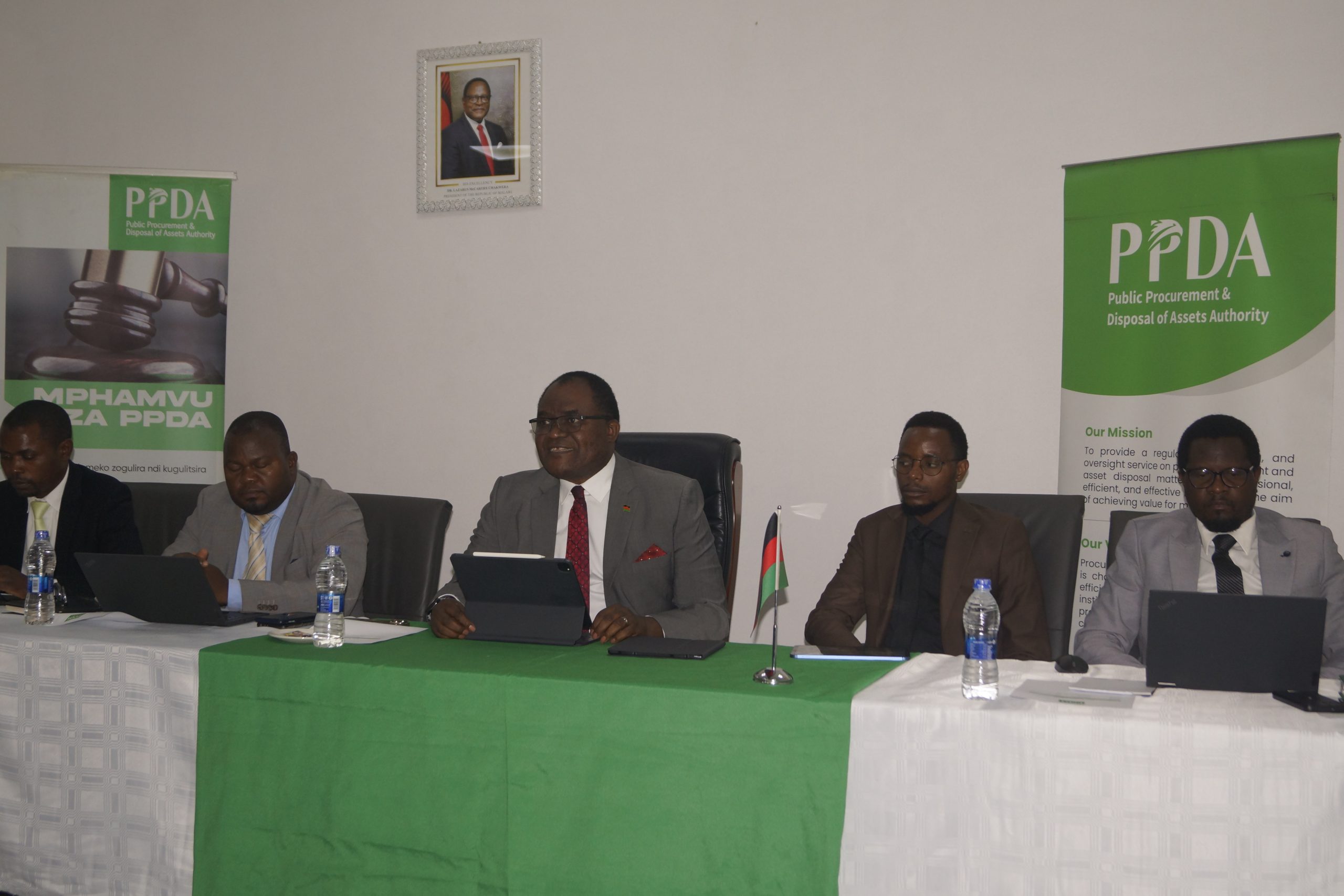 Dr. Chilapondwa (centre) outlining the measures at a press briefing in Lilongwe on Wednesday | Photo by Watipaso Mzungu